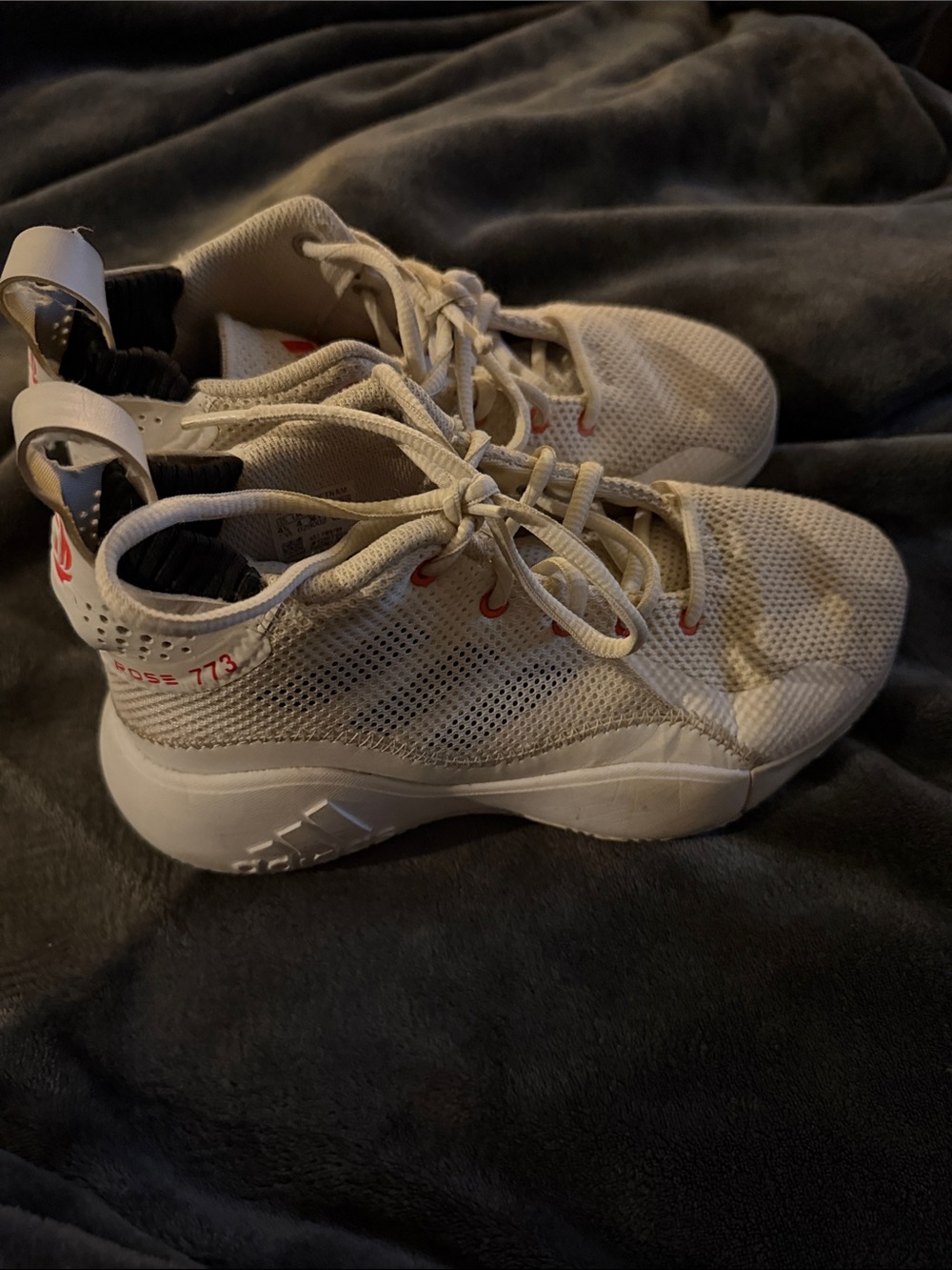 Adidas White Mesh Athletic Sneakers - Lightweight Comfort